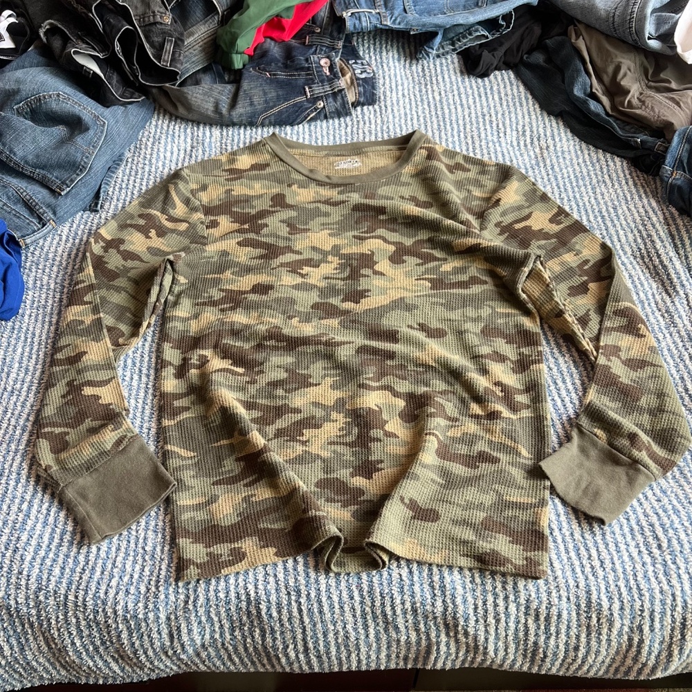 Camo sleeve